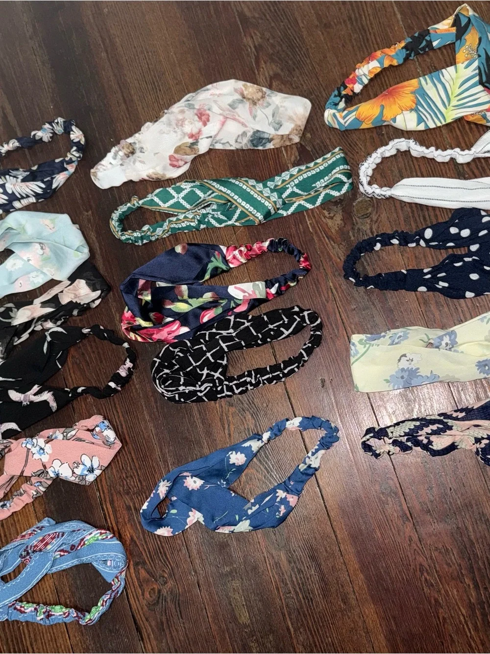 Set of 16 Women's Multicolor Patterned Headbands